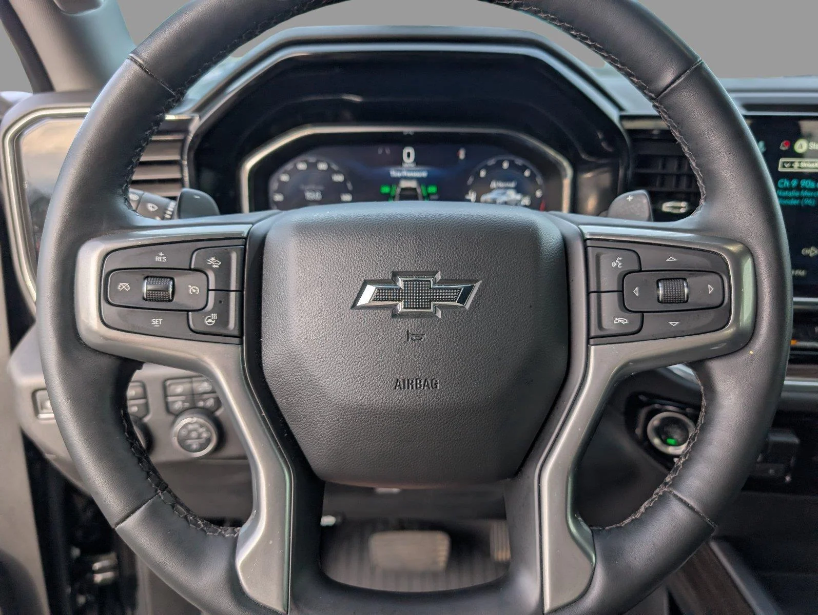 Used 2025 Black Chevrolet RST image 25