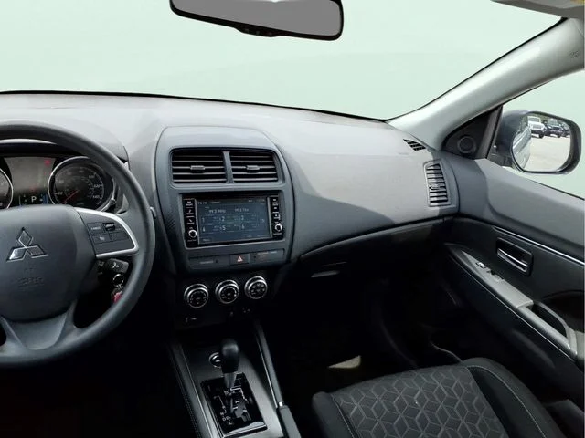 Used 2025 Gray Mitsubishi 2.0 ES image 19