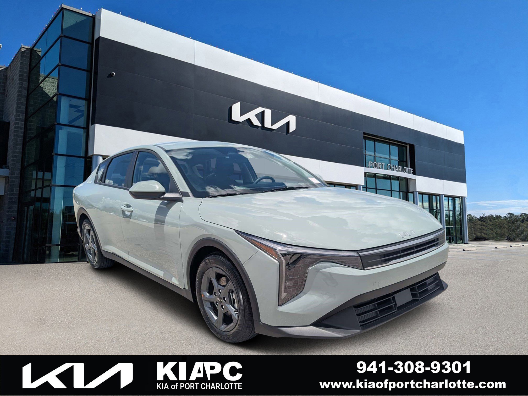2025 Kia K4 LXS AT's photo