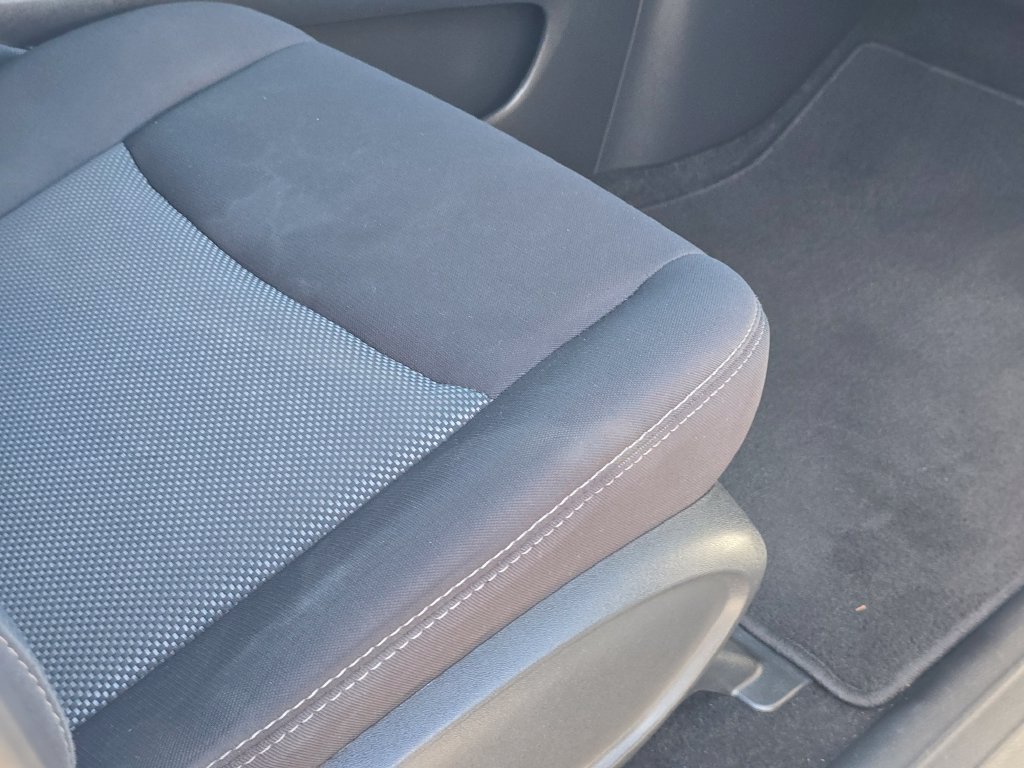 Used 2019 White Nissan SV image 28