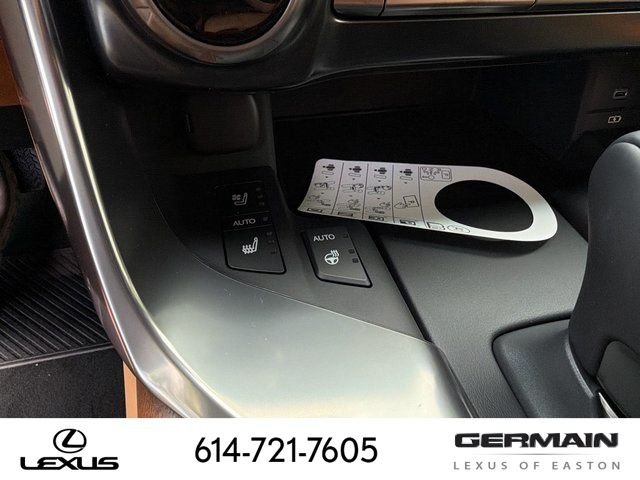 New 2026 Eminent White Pearl Lexus LX 700h LUXURY image 25