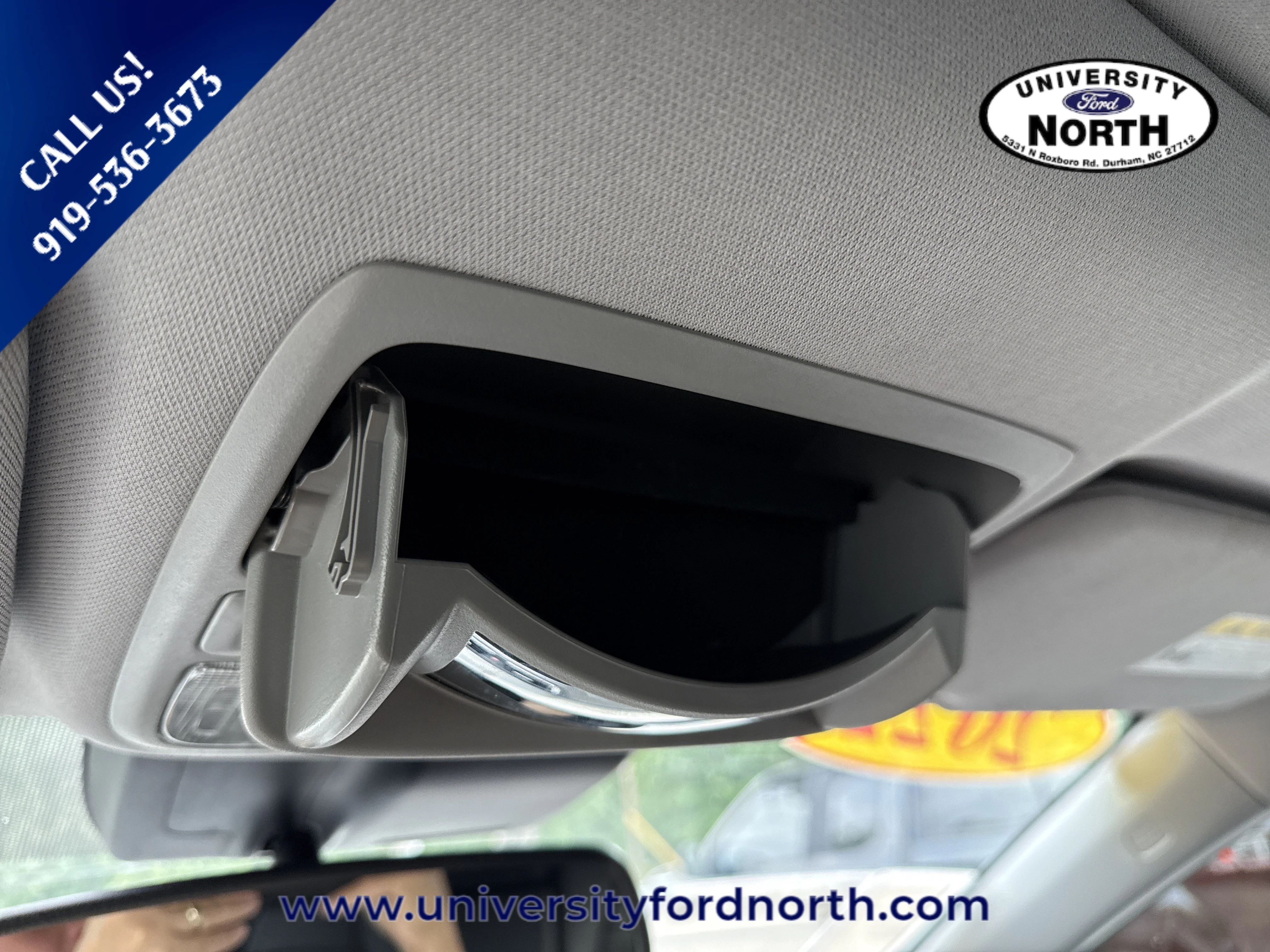Used 2022 Lunar Silver Metallic Honda Touring image 32