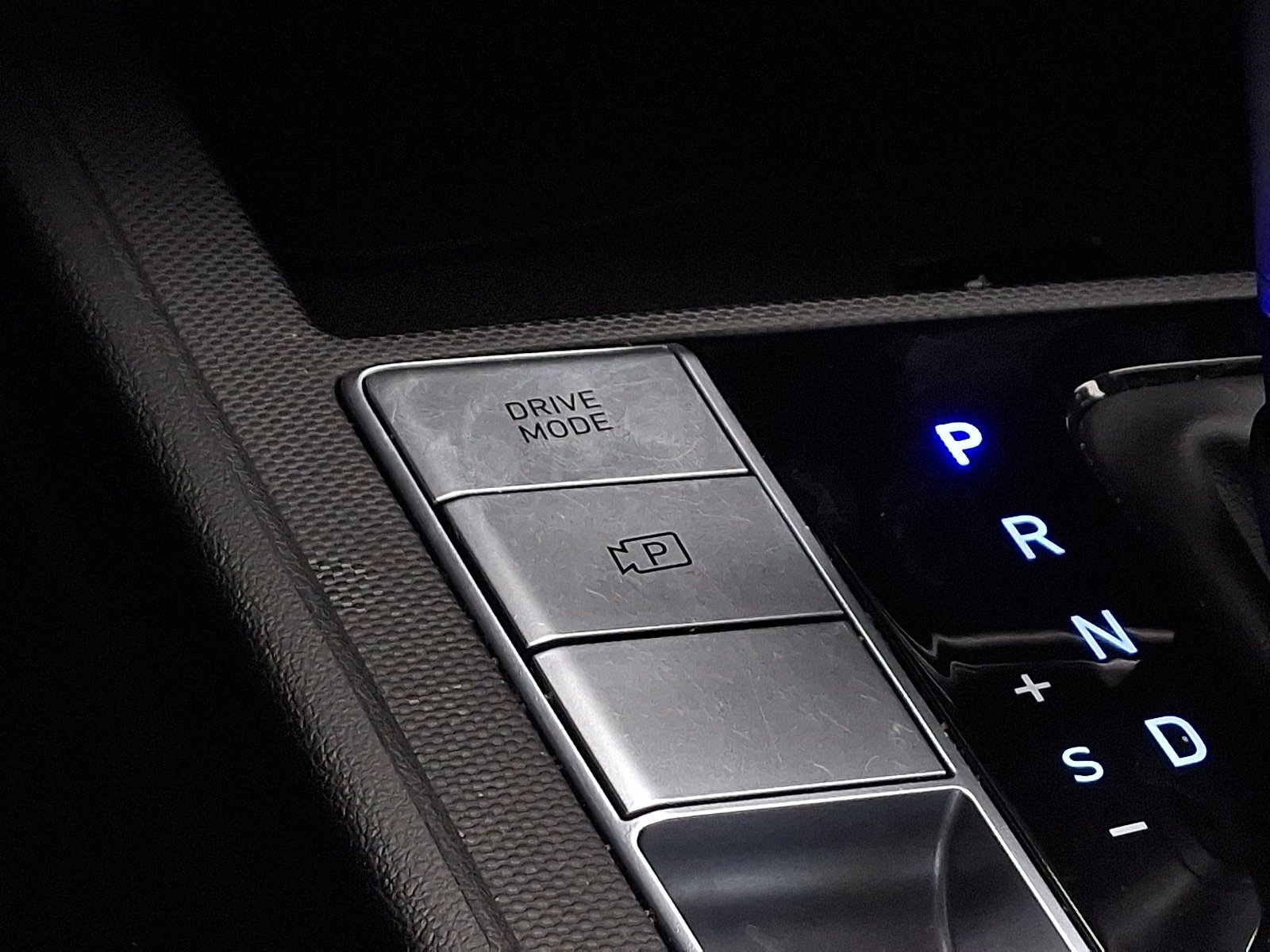 2024 Hyundai Elantra SEL - Photo 28