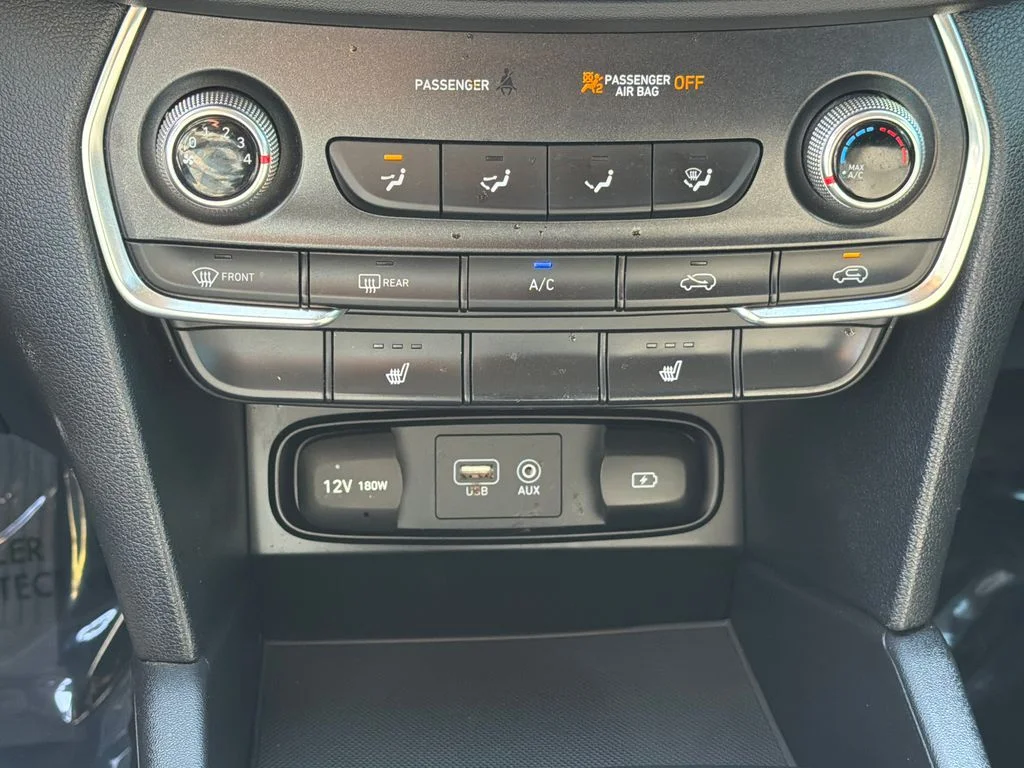 Used 2019 Green Hyundai SEL image 28