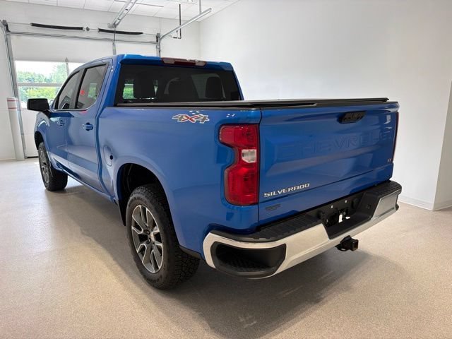 2025 Chevrolet Silverado 1500 LT - Photo 5
