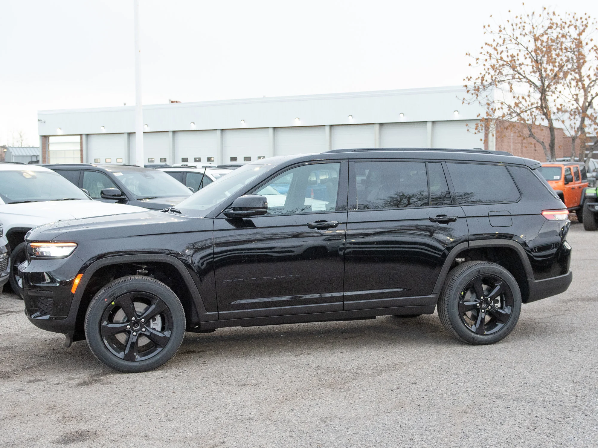 New 2025 Black Jeep Altitude* 4x4, Sunroof, Remote Start, Heated Seats image 2