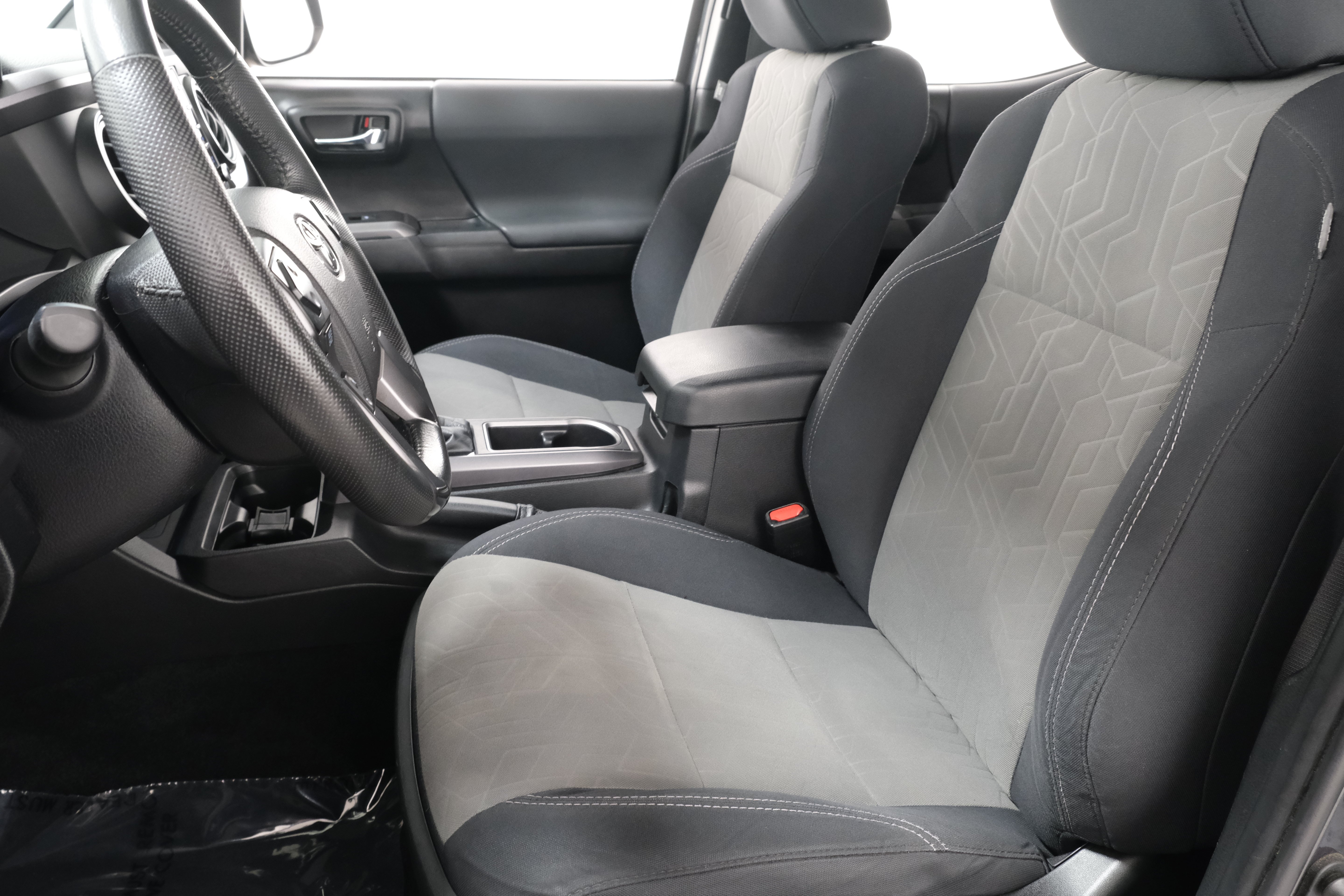 2021 Toyota Tacoma TRD Off Road - Photo 32