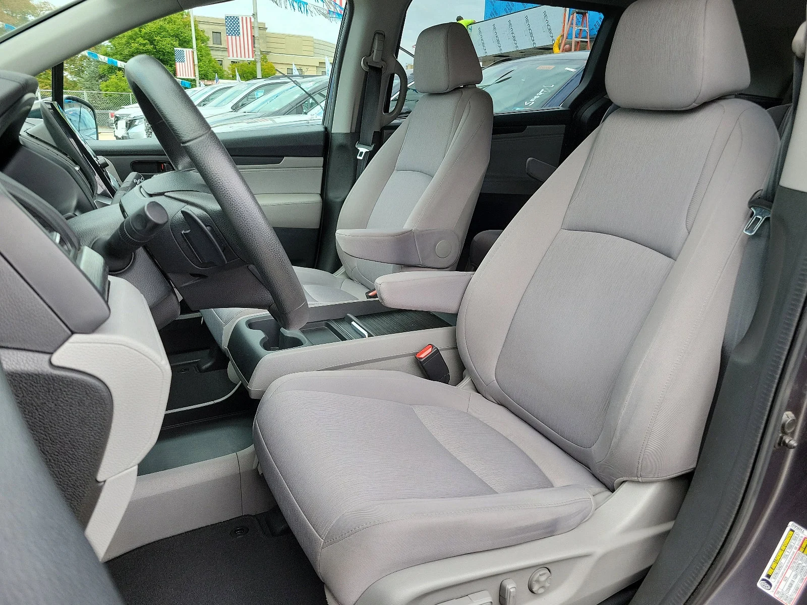Used 2018 Modern Steel Metallic Honda EX image 13