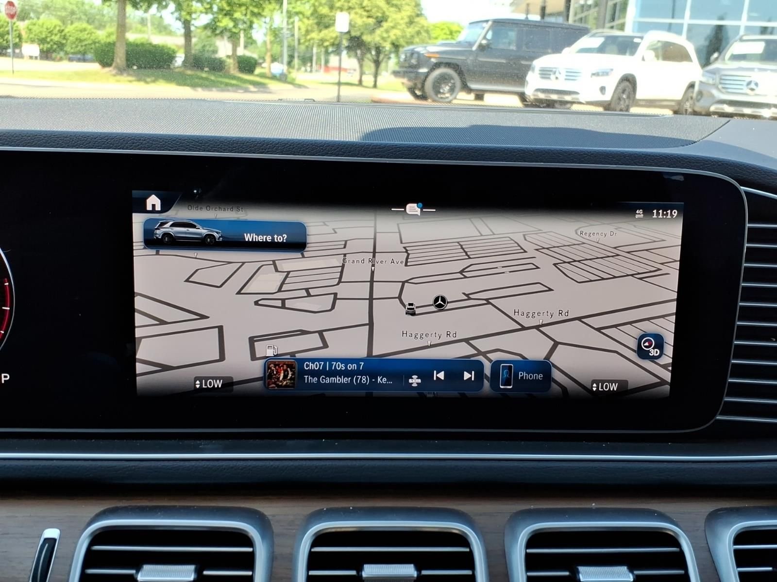 Certified Used 2025  Mercedes-Benz GLE 350 image 18