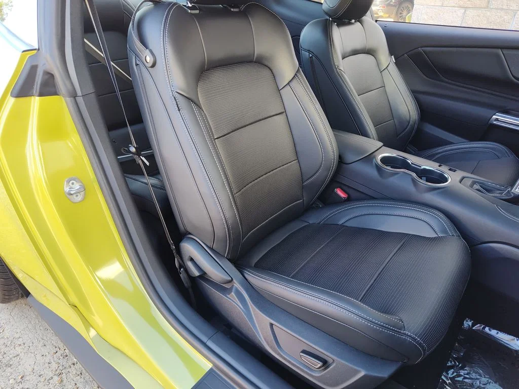 2025 Ford Mustang GT Premium Fastback - Photo 13