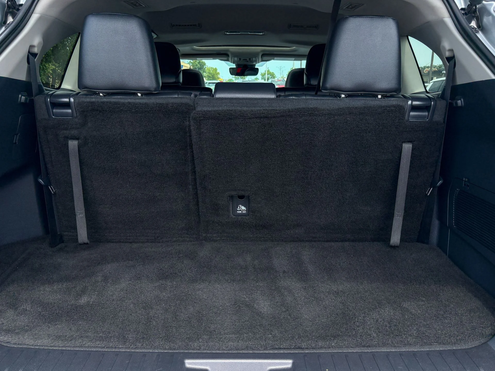 Used 2024 Silver Toyota XLE image 40