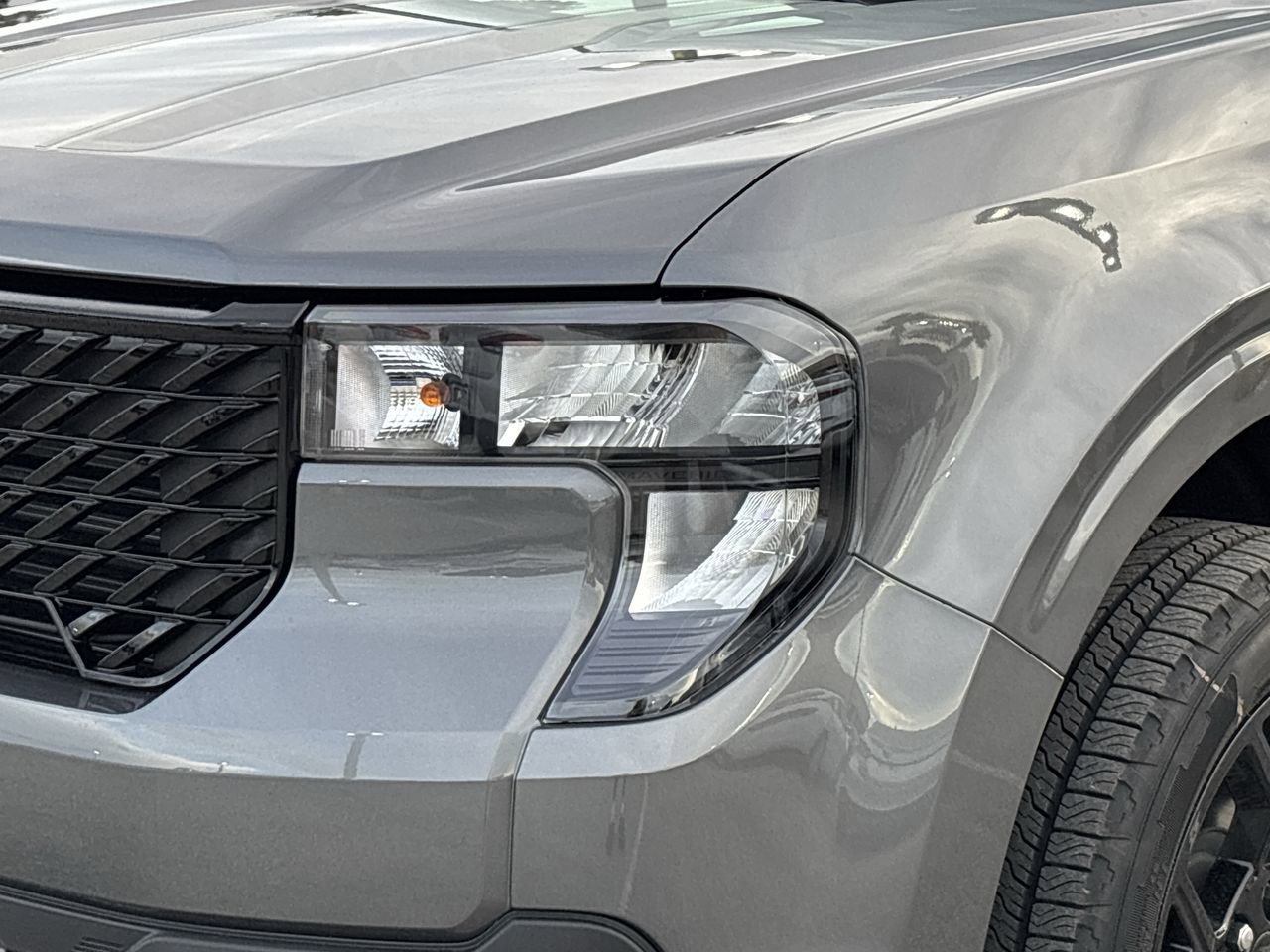 2025 Ford Maverick XLT - Photo 6