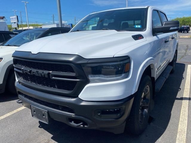 2021 RAM 1500 Big Horn/Lone Star 4x4 Crew Cab 5'7's photo