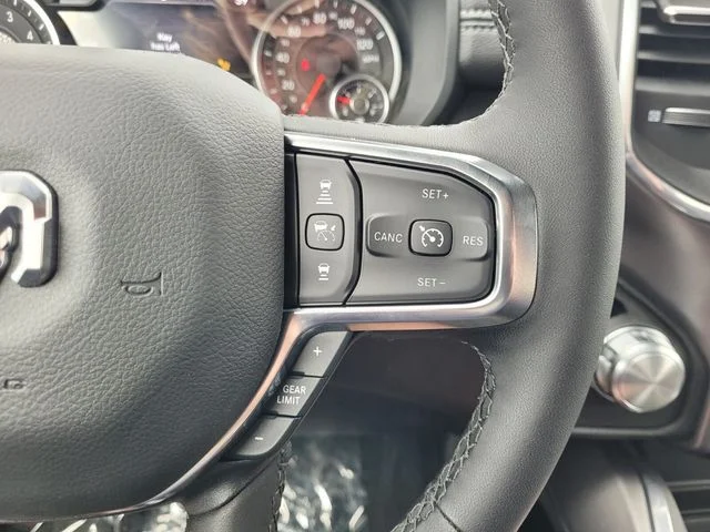 New 2026 Bright White Clear-Coat Exterior Paint RAM Laramie image 31