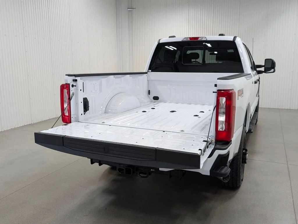 New 2026 Oxford White Ford F-250® XL image 24