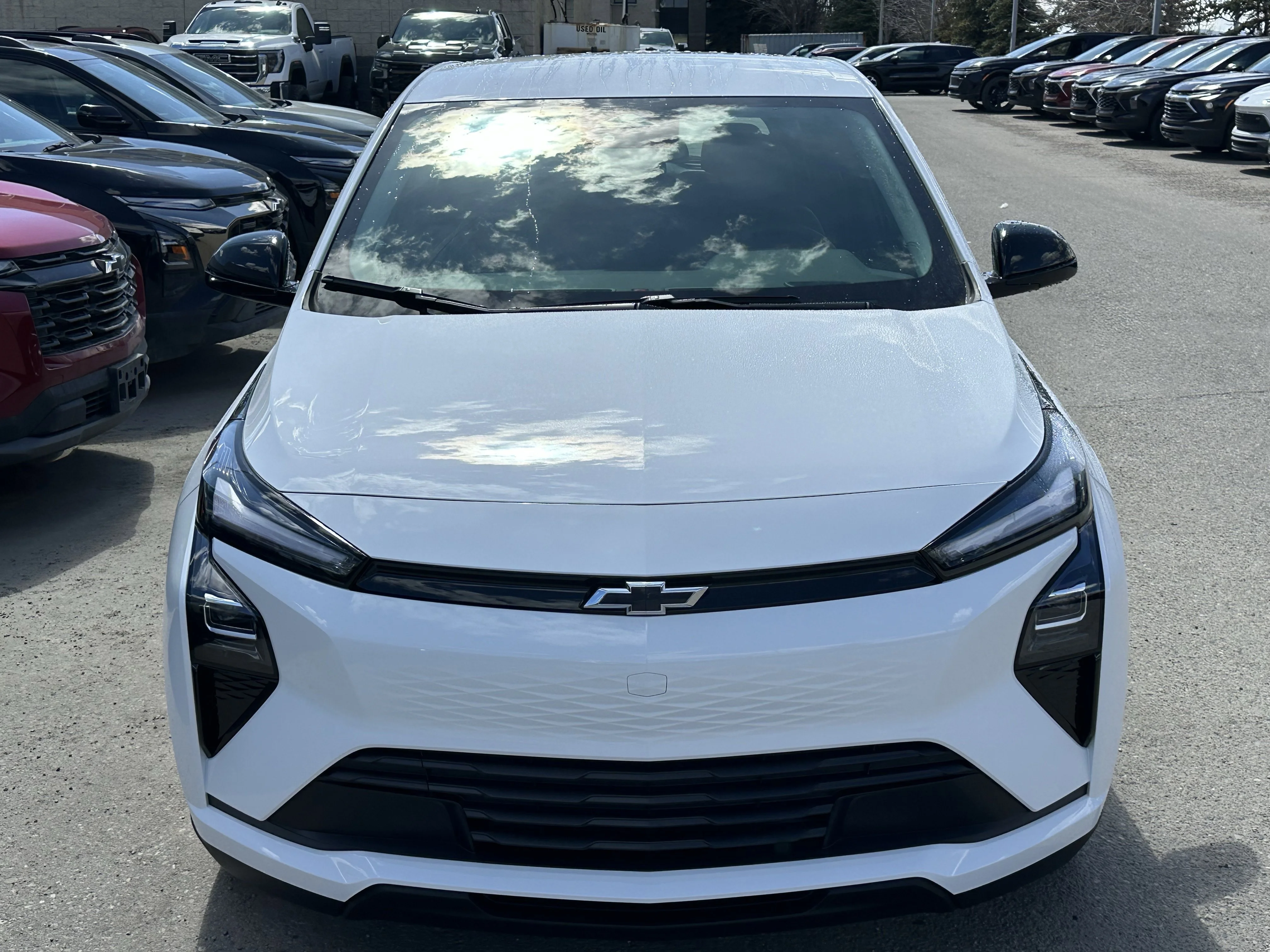 New 2027 Summit White Chevrolet LT image 2