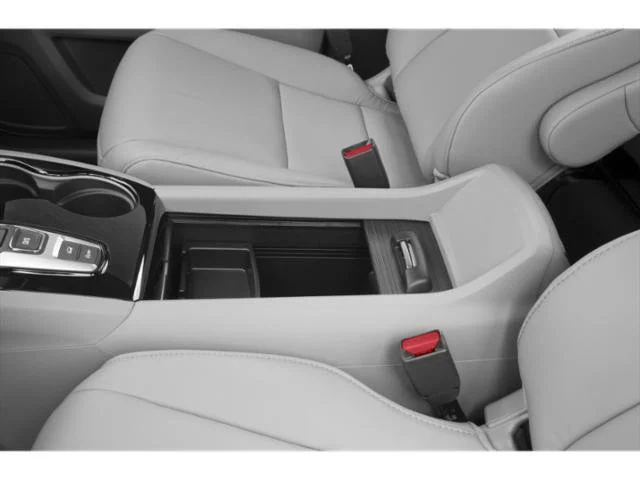 Used 2020  Honda Touring 8-Passenger image 14