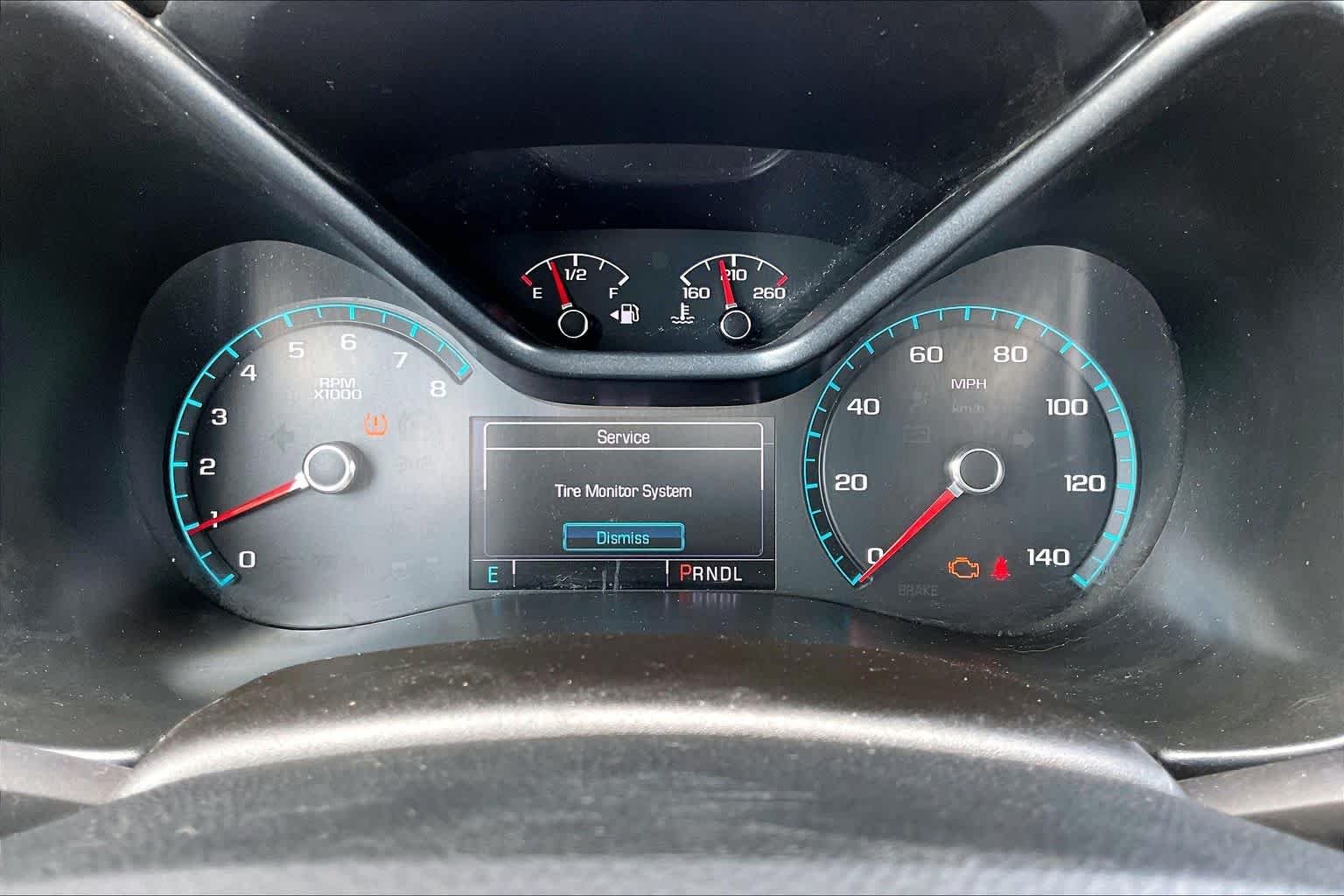 Used 2018 Summit White Chevrolet 2WD LT image 26