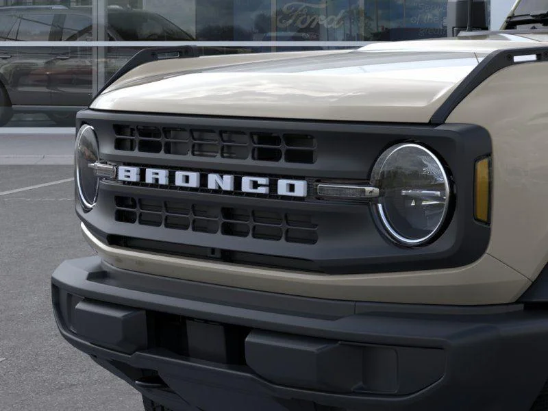 2025 Ford Bronco 4-Door Base - Photo 19