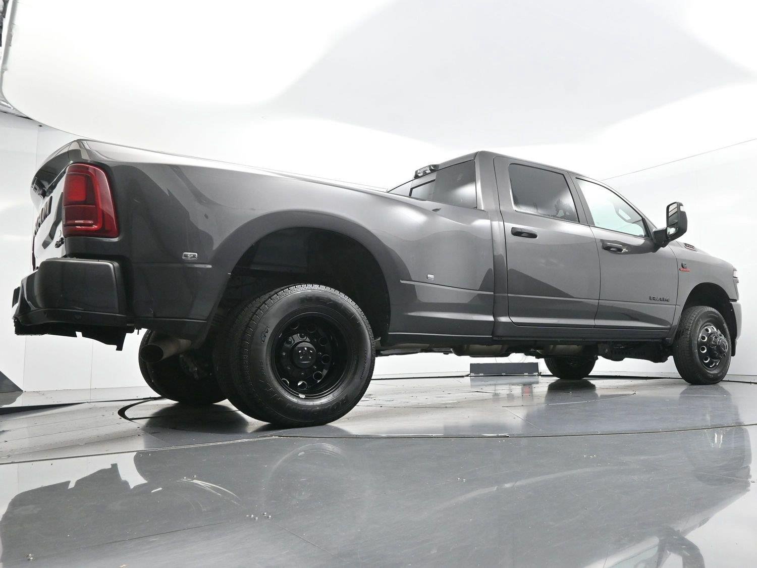 Used 2026 Granite Crystal Metallic Clearcoat Ram Big Horn image 47