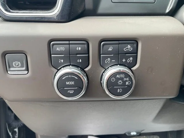 Used 2023 Black GMC Denali image 30