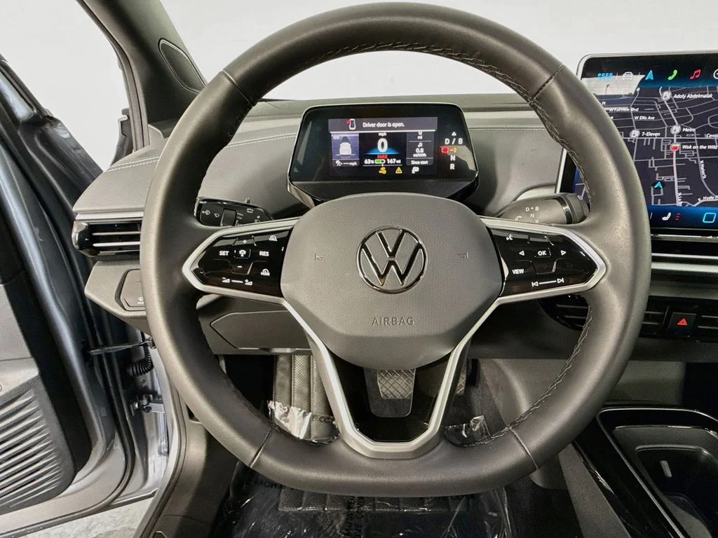 Used 2024 Gray Volkswagen Pro image 11