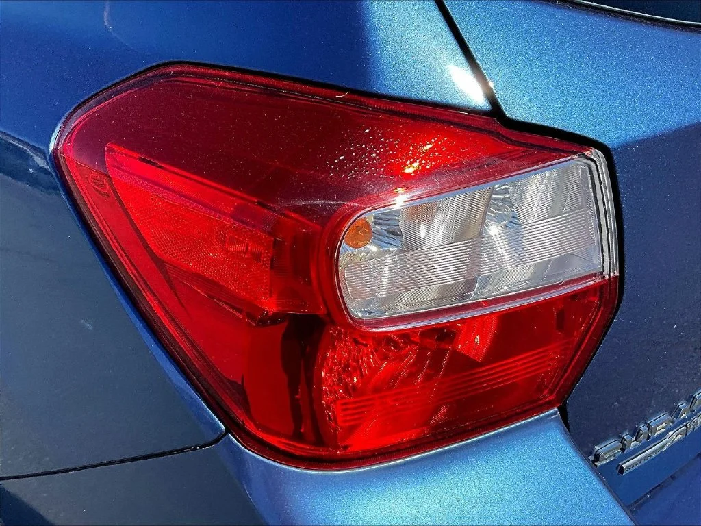 Used 2017 Blue Subaru 2.0i Limited image 24