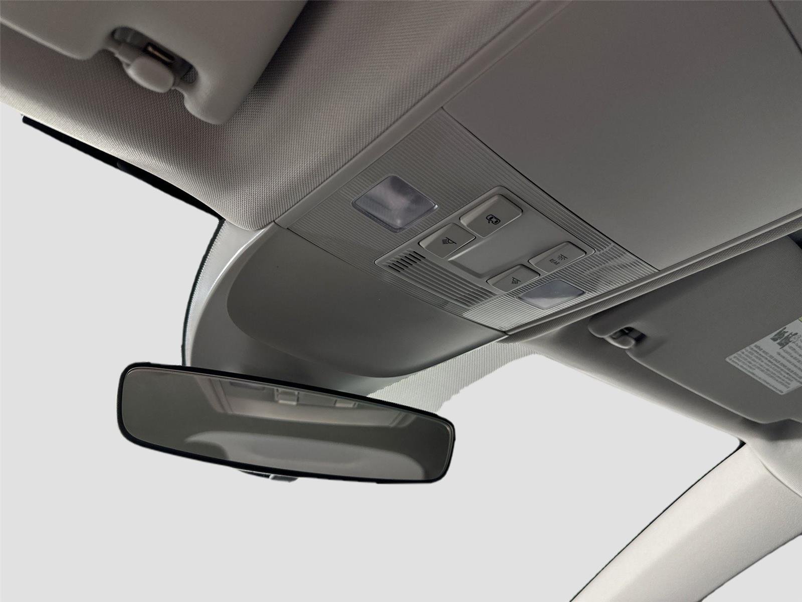 New 2026 Platinum Gray Metallic Volkswagen S image 18