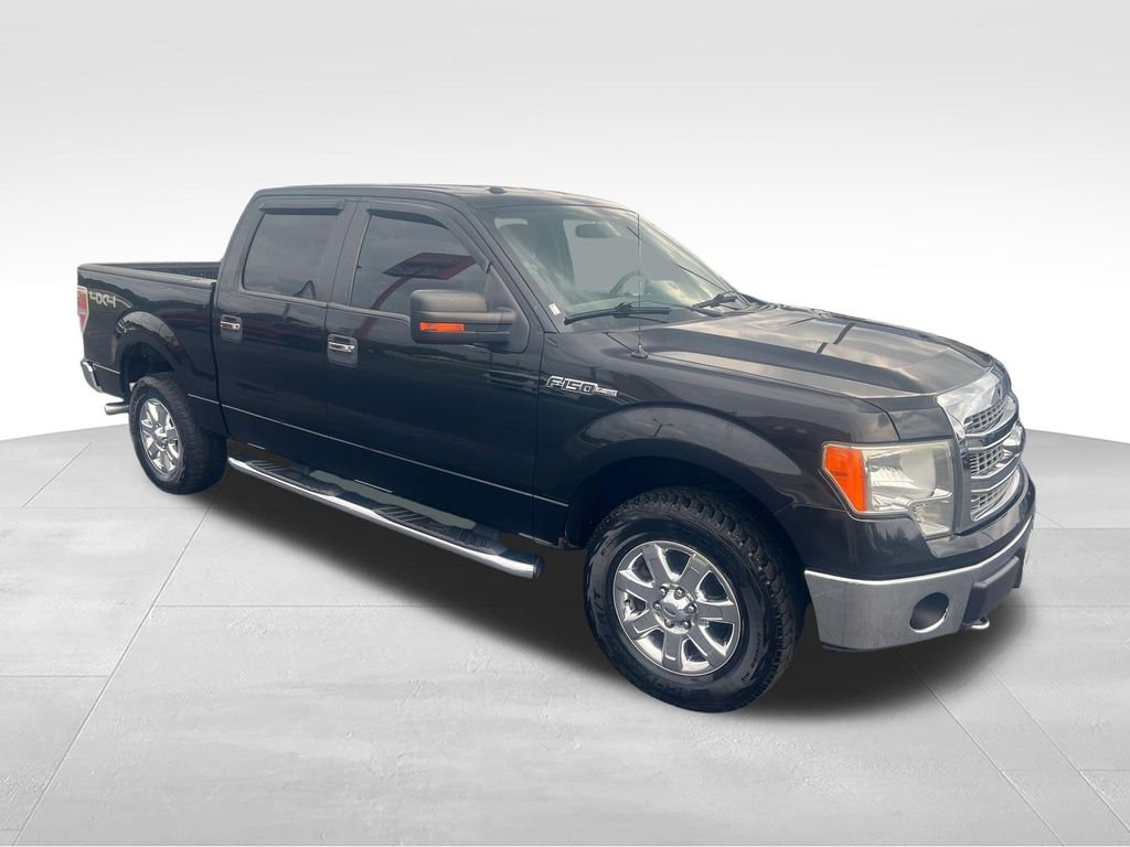 Used 2013 Black Ford XLT image 7