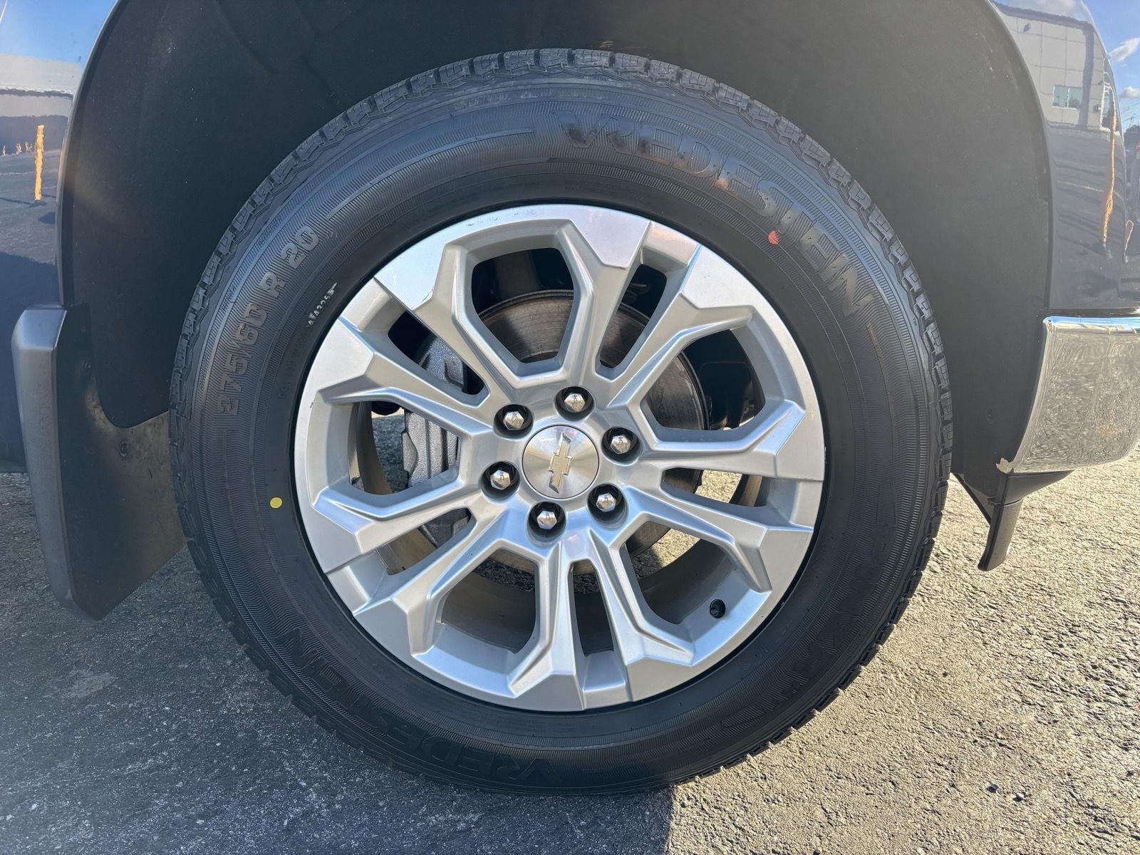 Used 2022 Northsky Blue Metallic Chevrolet LTZ image 9
