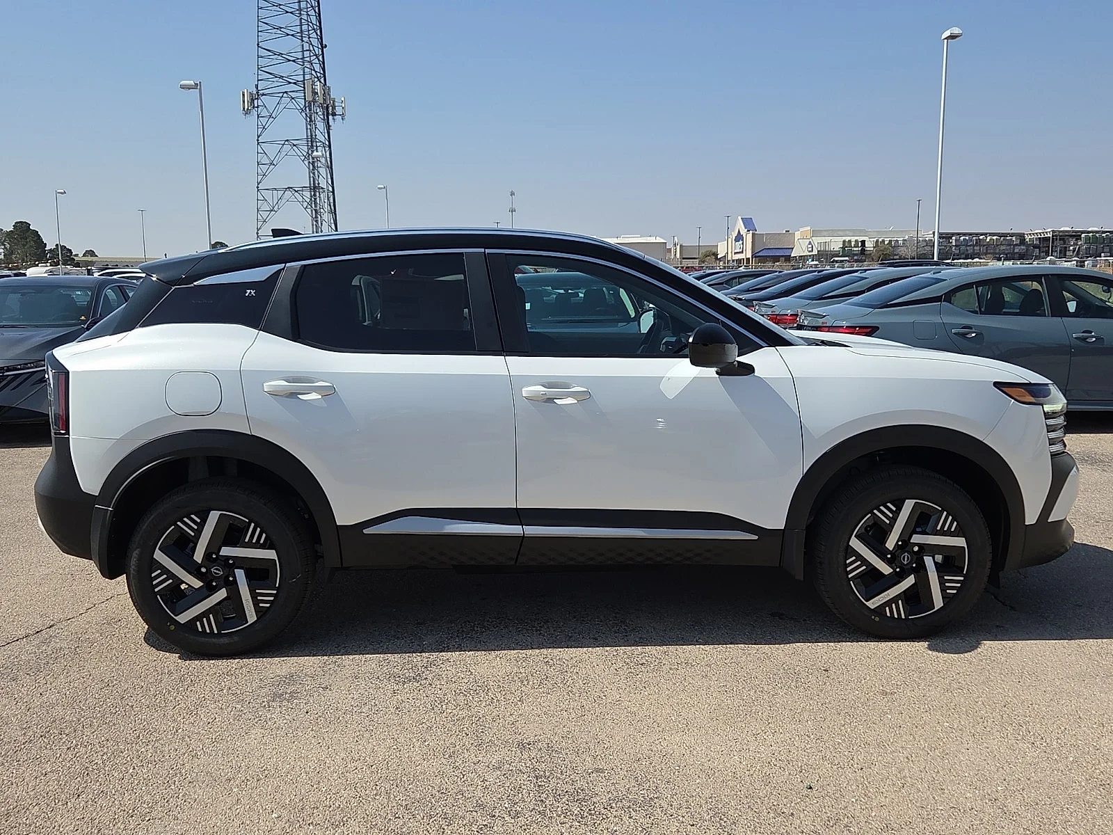 New 2026 XAB 2T White Black Nissan SV Front-Wheel Drive image 5
