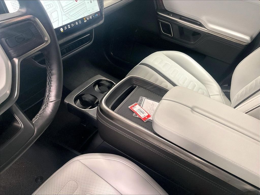 Used 2023 Green Rivian Adventure image 21