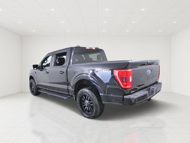 Used 2021 Black Ford XLT image 5