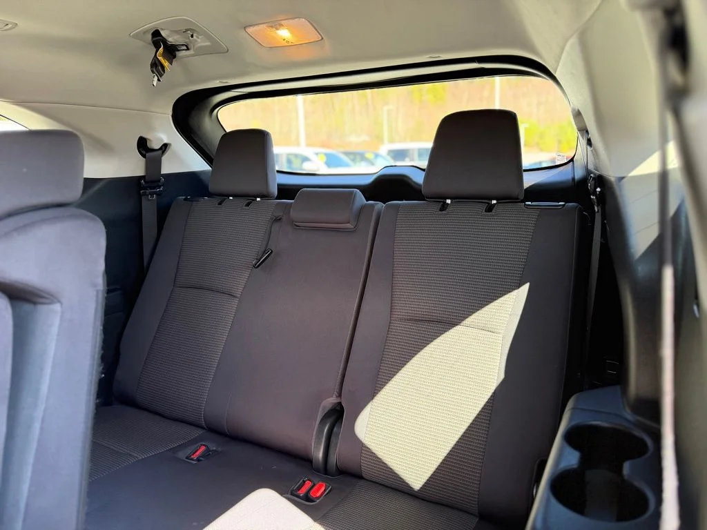 Used 2023 Silver Toyota LE image 7