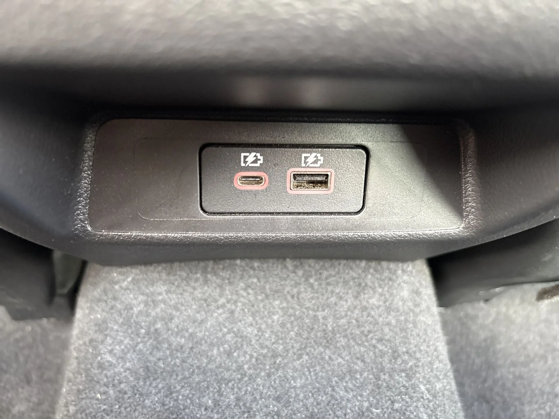 Certified Used 2025 Gray Nissan 2.5 SR image 4