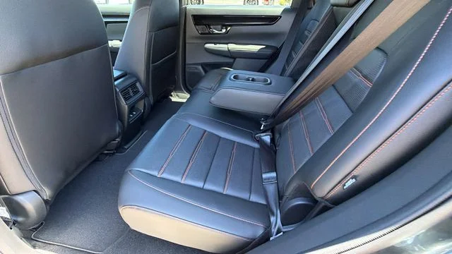 2026 Honda CR-V Sport Touring - Photo 17