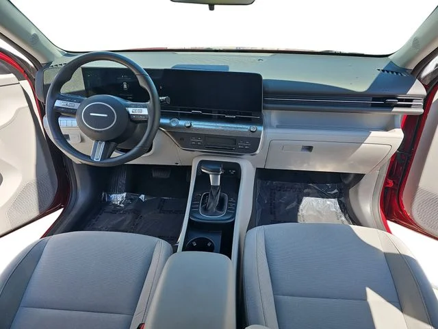 Used 2025 Red Hyundai SEL image 9