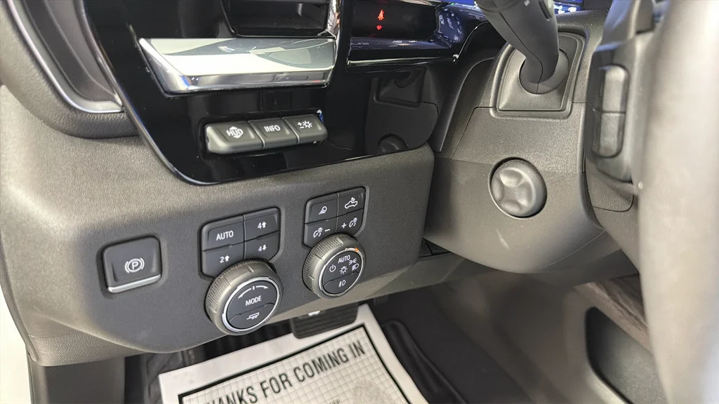 Used 2024 Summit White Chevrolet LTZ image 20