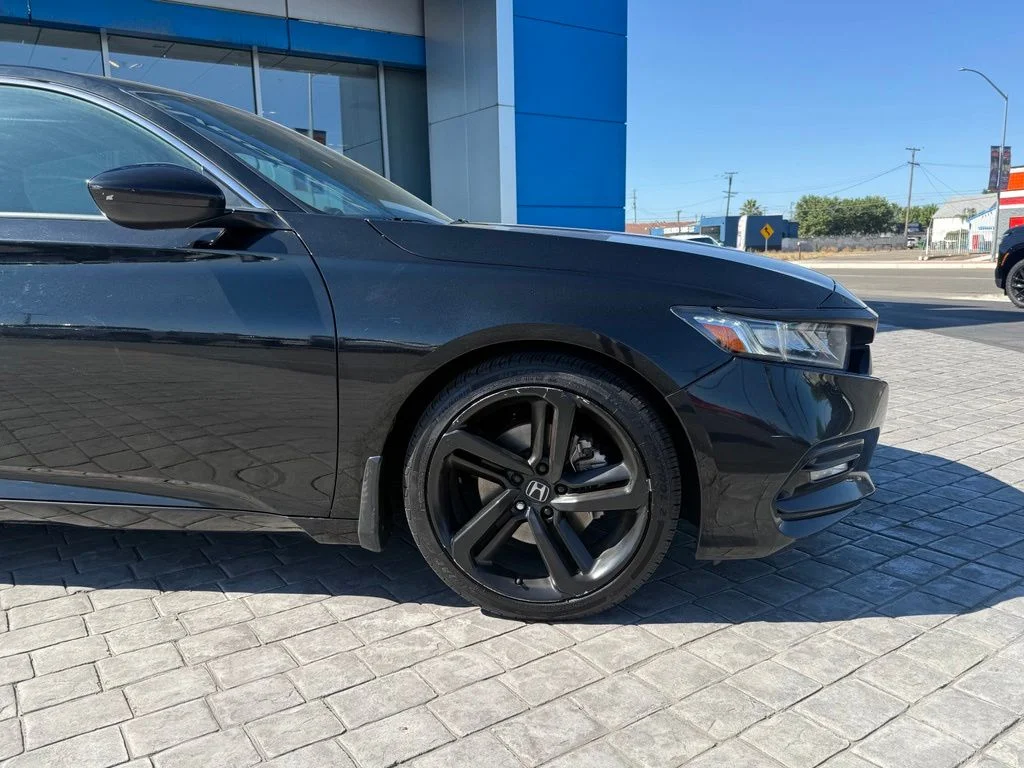 Used 2020 Black Honda Sport image 4