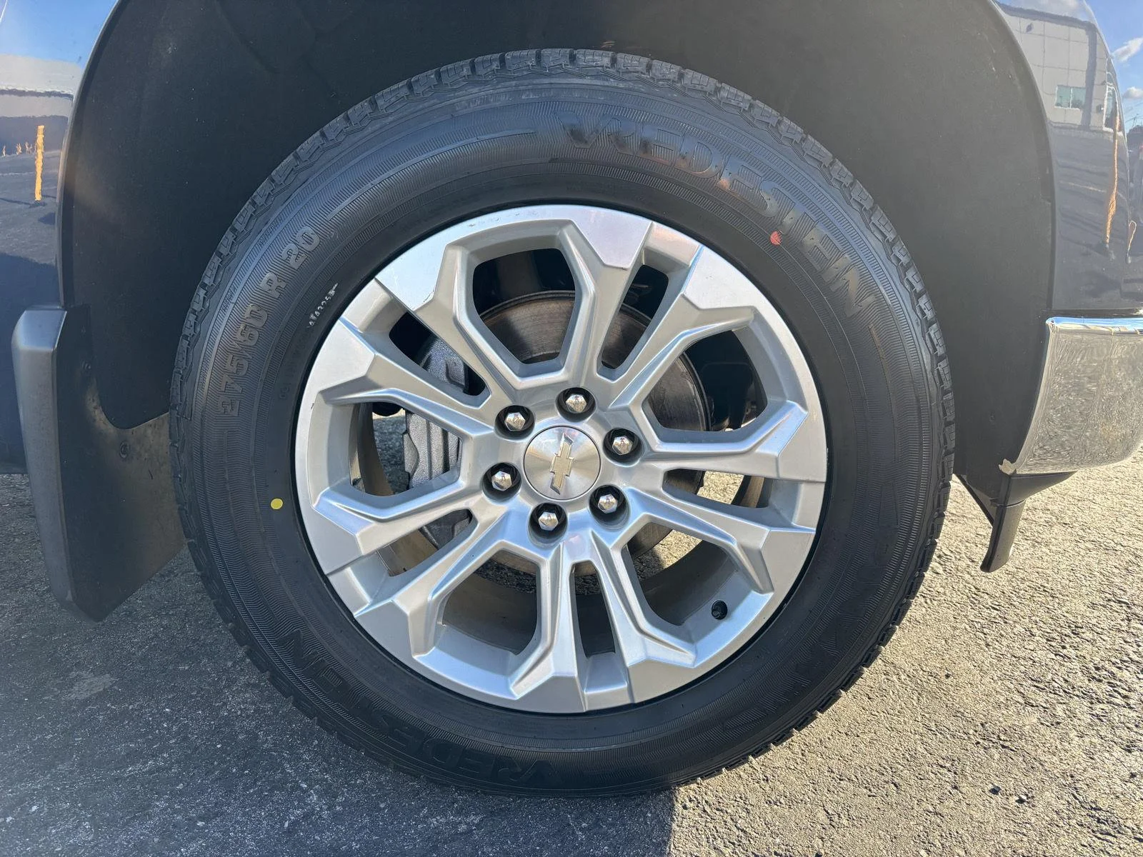 Used 2022 NORTHSKY BLUE METALLIC Chevrolet LTZ image 9
