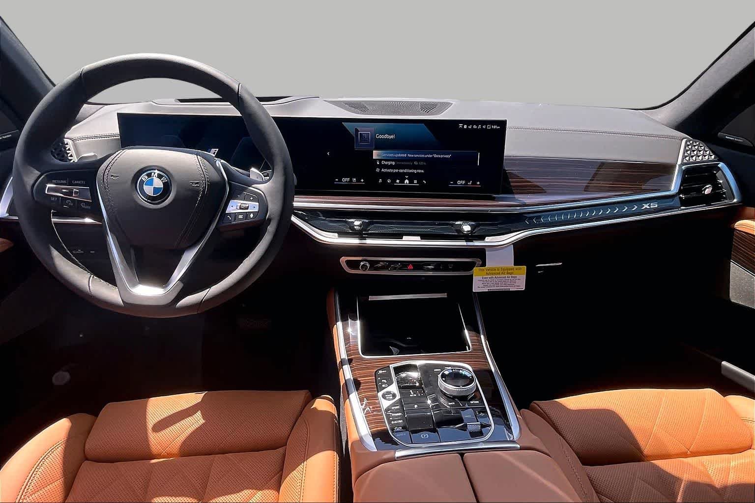 Used 2026 Manhattan Green Metallic BMW xDrive50e image 5