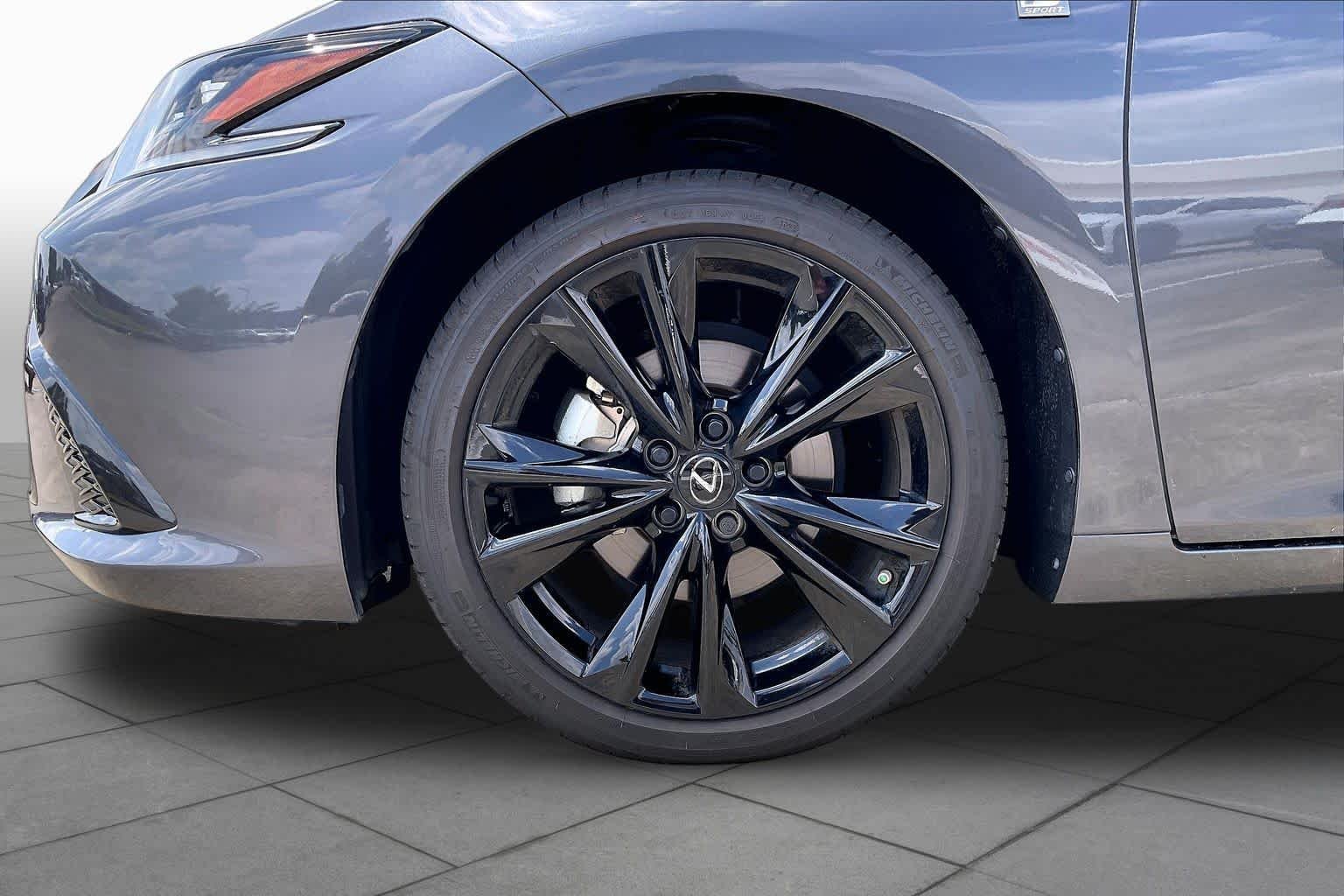Used 2023 Cloudburst Gray Lexus F SPORT Handling image 9