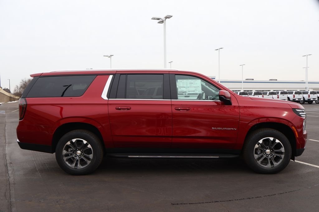 2026 Chevrolet Suburban LS - Photo 9