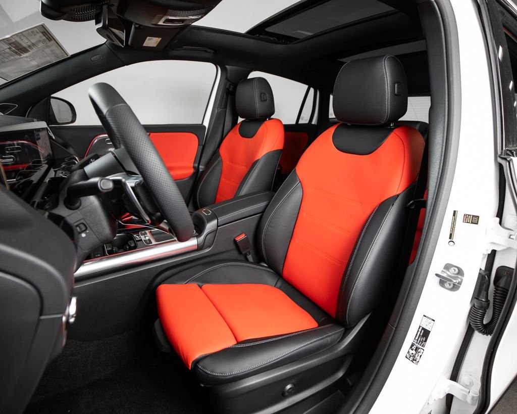 New 2026 Polar White Mercedes-Benz GLA 35 AMG® image 5