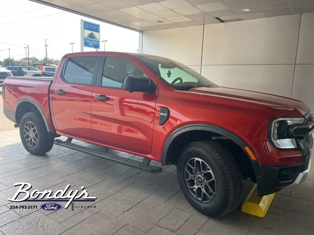 Used 2024 Chili Pepper Red Ford XLT image 3