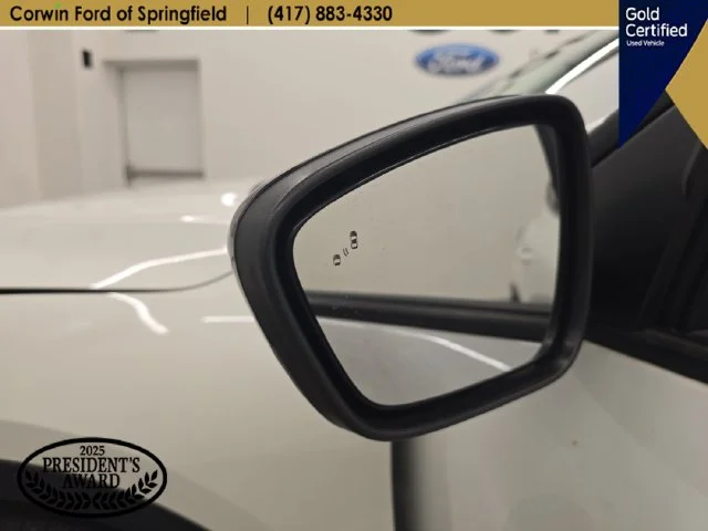 Certified Used 2022 Star White Ford SEL image 38