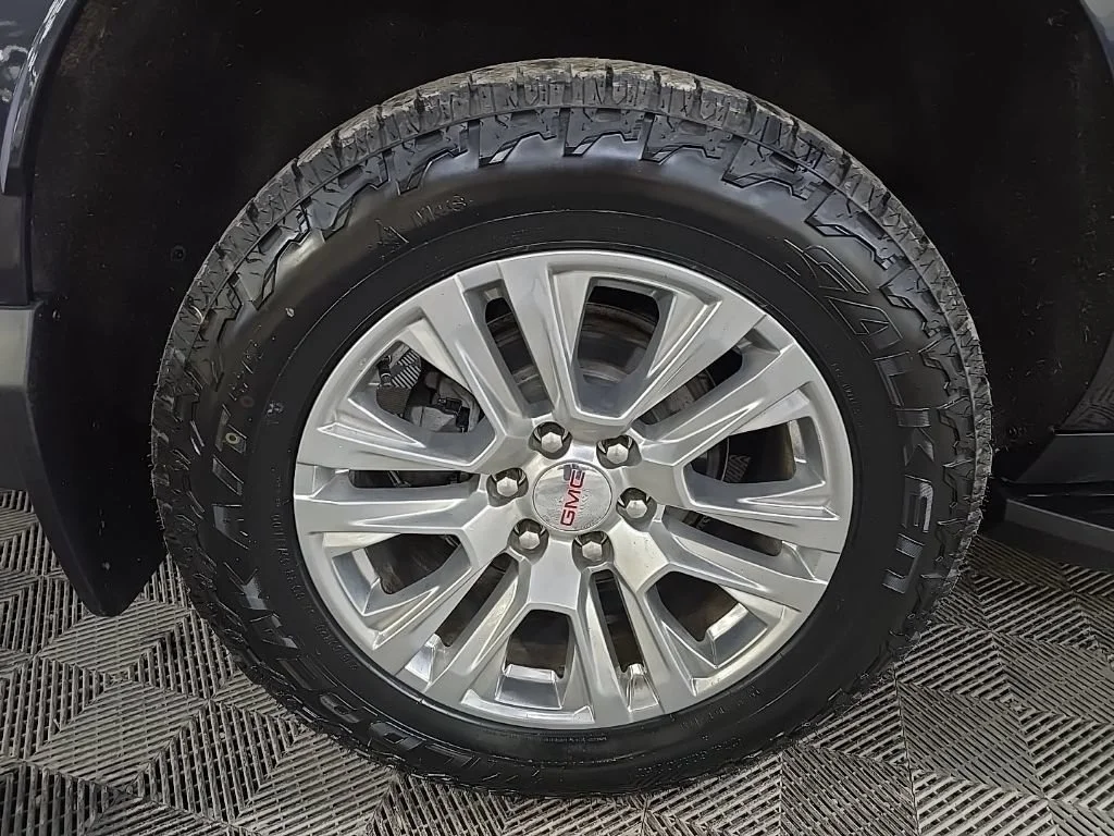 2023 GMC Yukon XL Denali - Photo 14