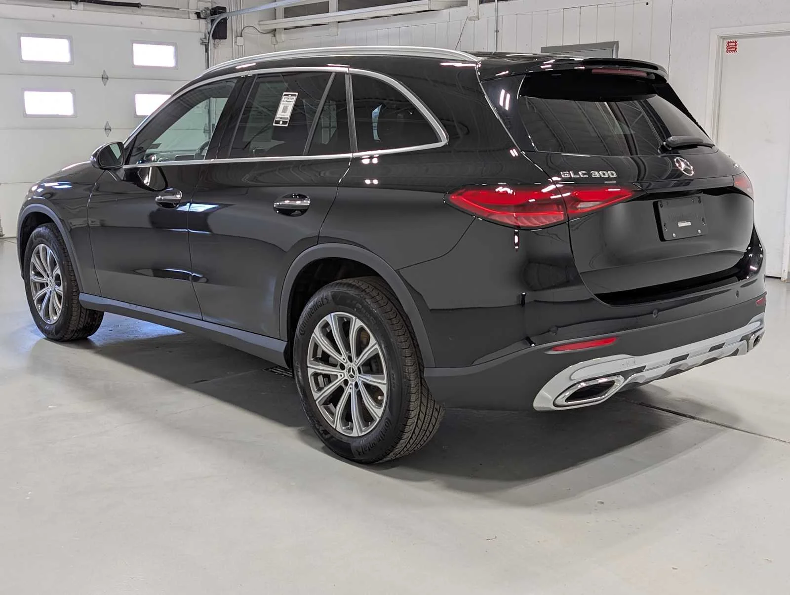 Used 2026 Black Mercedes-Benz GLC 300 image 11