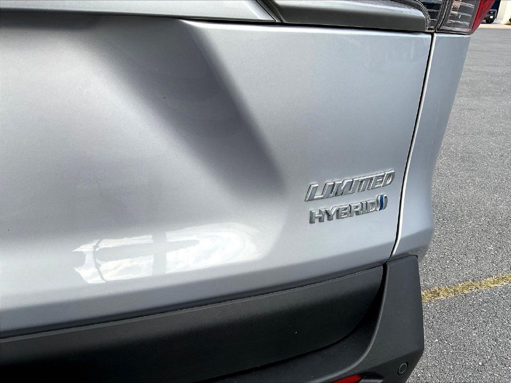 Used 2022 Silver Toyota Limited image 31