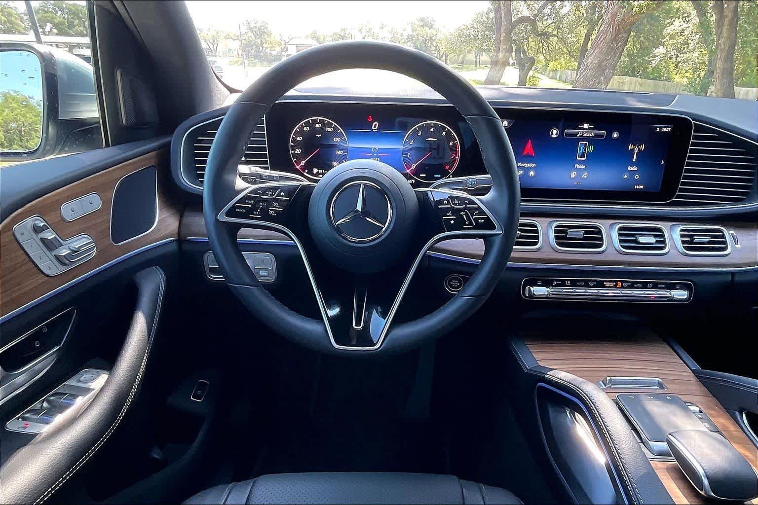 2025 Mercedes-Benz GLE GLE450 - Photo 6